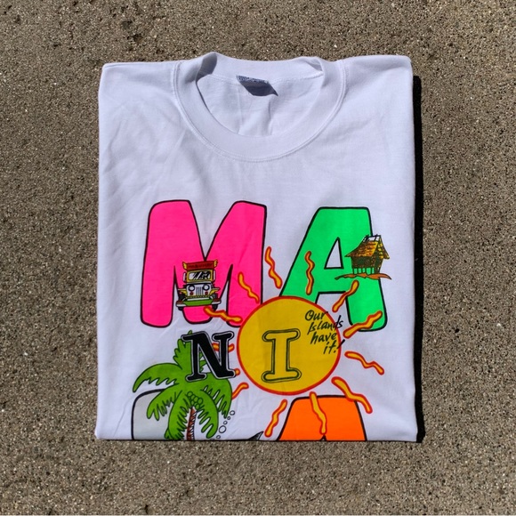 ✨ VINTAGE 90s MANILA FILIPINO SHIRT ✨ - Picture 6 of 6